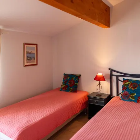 Apartment Tres Bel 4 Pieces En Duplex Face Marinas *