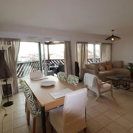 Apartment Tres Bel 4 Pieces En Duplex Face Marinas *