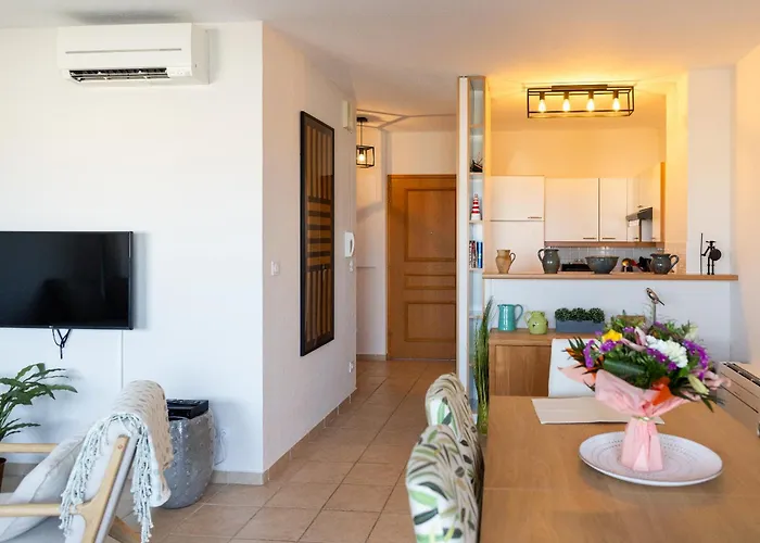 Tres Bel 4 Pieces En Duplex Face Marinas דירה סן סיפריאן
